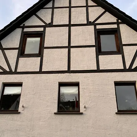 아파트 Ferienwohnung Leubsdorf Leubsdorf