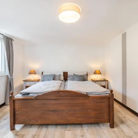 아파트 Ferienwohnung Leubsdorf *