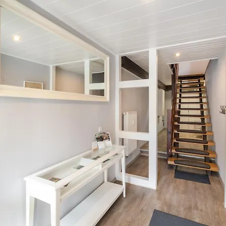 Ferienwohnung Leubsdorf 아파트 *